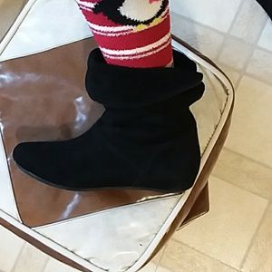 Gianni Bini Shoes - Black suede boots Gianni Bini Shoes - Black suede boots